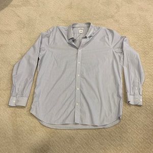 GAP men’s dress shirt